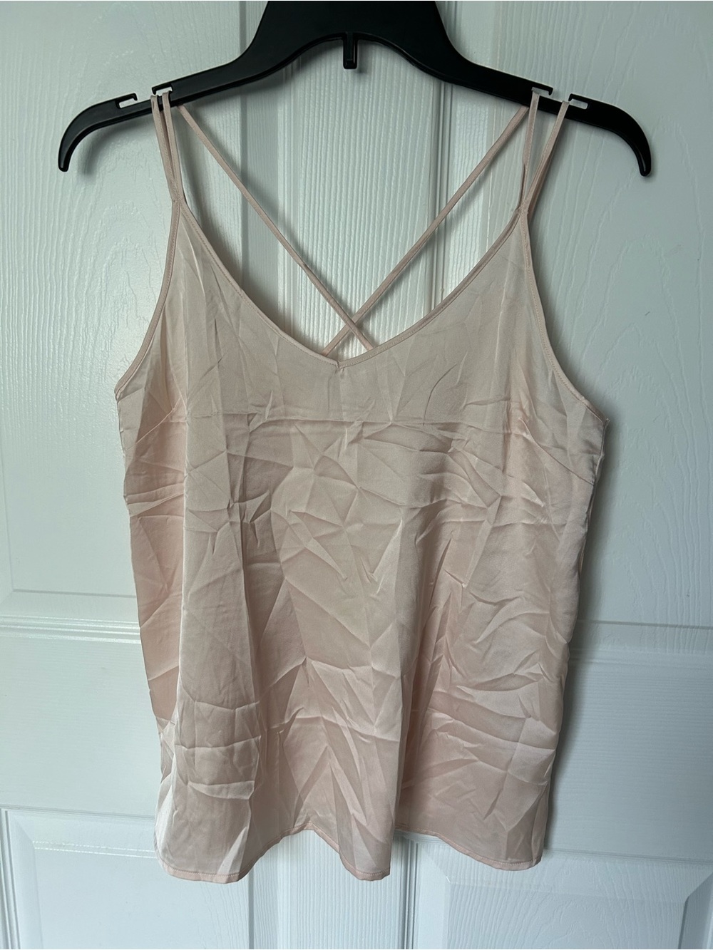Ekouaer NWT Peach Spaghetti Strap Satin Top Size Small
